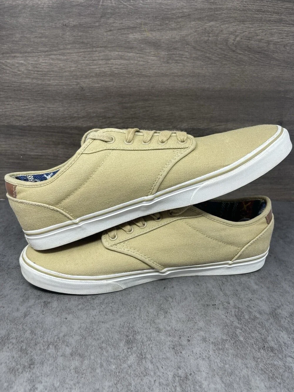 Vans Atwood Deluxe Sneakers Mens Size 13 Khaki Brown Tan White Low Top